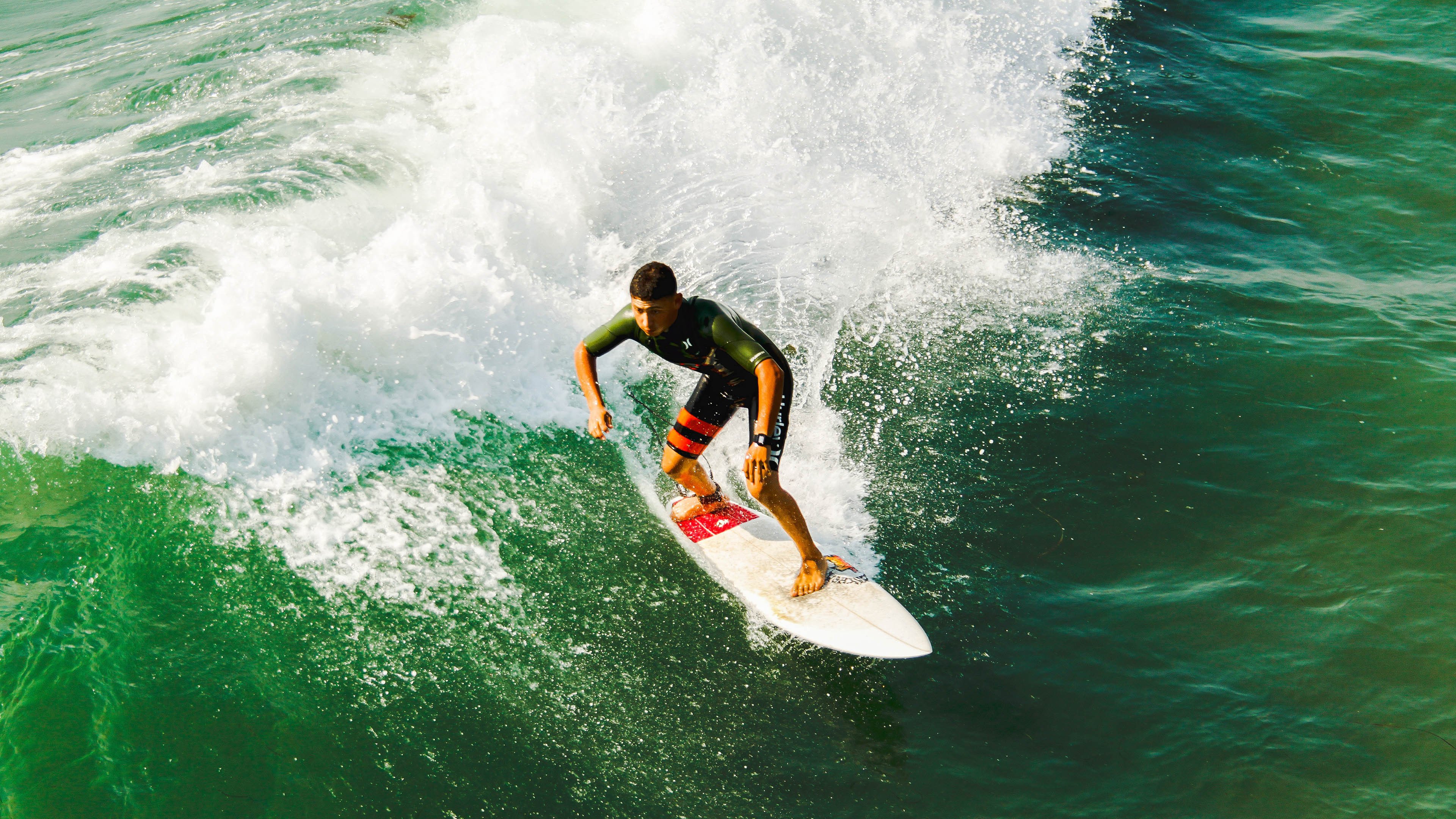 9游-三年200蝶成绩提升率：中方每年进步0.8秒